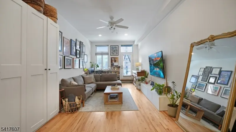 228 Monroe St #1N, Hoboken City, NJ 07030