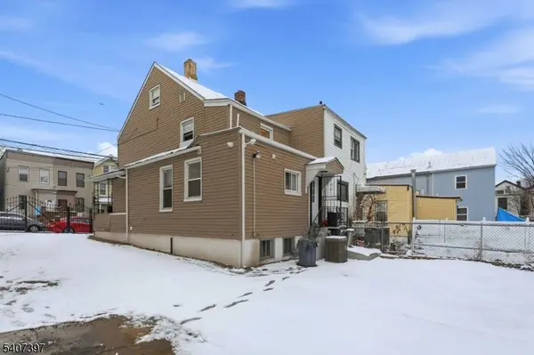 68 Kearny St, Newark City, NJ 07104