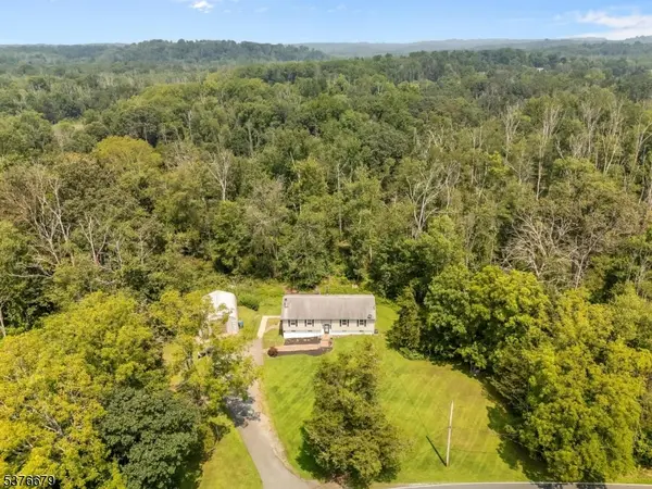 411 Shades Of Death Rd, Allamuchy Twp., NJ 07838