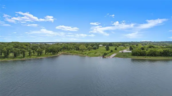 FM 1396, Windom, TX 75492