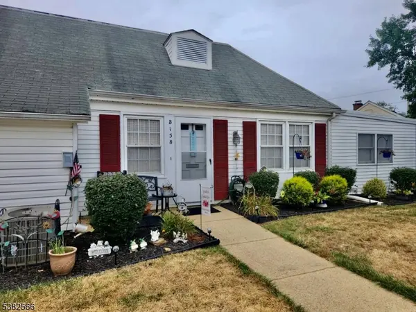 158B Pelham Ln #B, Monroe Twp., NJ 08831