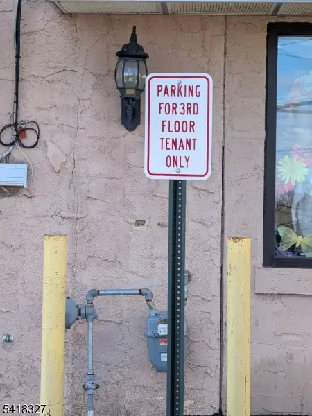 239 Union Blvd, Totowa Boro, NJ 07512