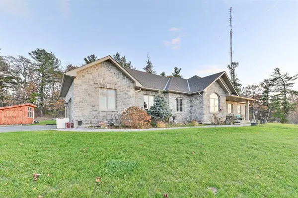 23 Oak Lake RD, Stirling-rawdon, ON K0K 3E0