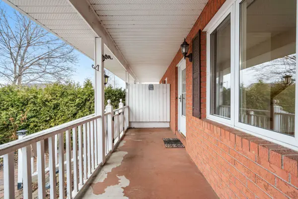 52 Rowan DR, South Dundas, ON K0C 1X0