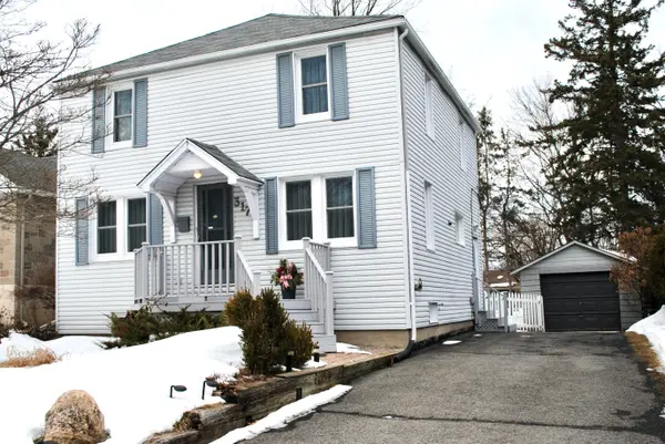 317 SUMMIT AVE, Alta Vista And Area, ON K1H 5Z9