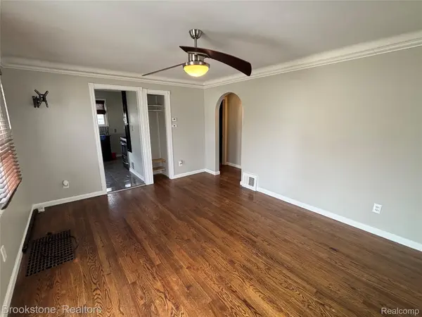 19235 Philomene BLVD, Allen Park, MI 48101