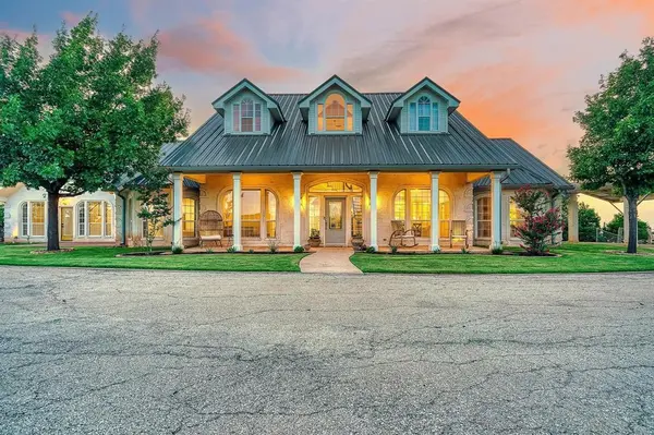 214 County Road 693, Buffalo Gap, TX 79508