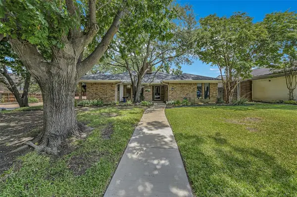 4020 Flintridge Drive, Irving, TX 75038
