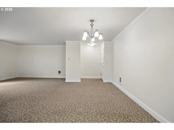 1500 SW SKYLINE BLVD #24, Portland, OR 97221