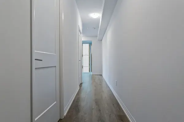 28 Widmer ST #4021, Toronto C01, ON M5V 0T2