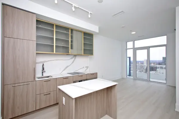 36 Olive AVE #PH04, Toronto C14, ON M2N 0M4