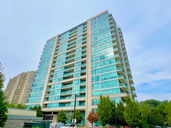 1055 Southdown RD #1309, Mississauga, ON L5J 0A3
