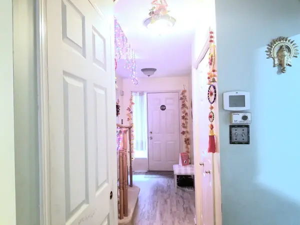 2112 Chrisdon RD, Burlington, ON L7M 3S5