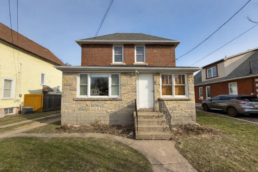 268 Emerick AVE, Fort Erie, ON L2A 2W5