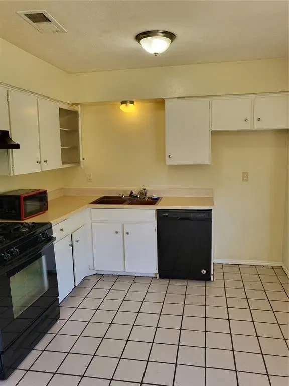 7326 Harold Walker Drive, Dallas, TX 75241