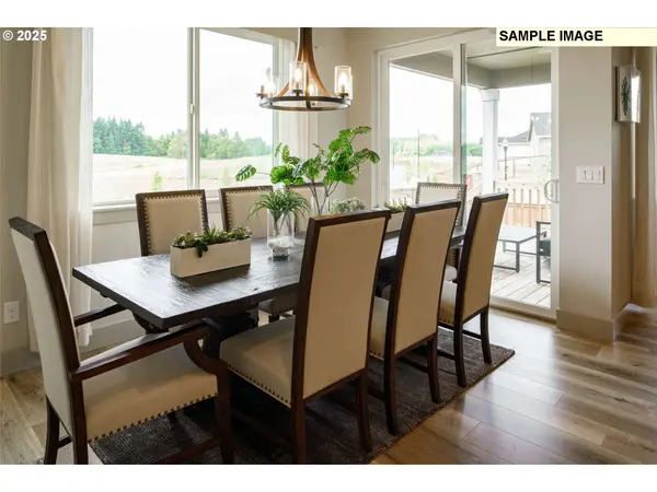 2064 S RIVER RD, Kelso, WA 98626