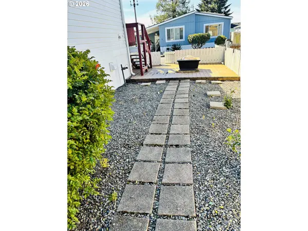 98042 W BENHAM LN #15, Brookings, OR 97415