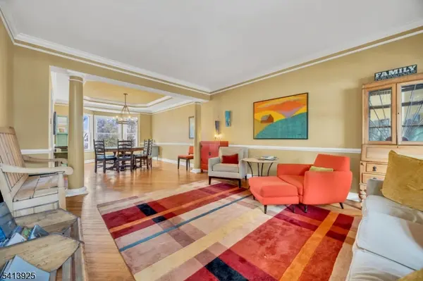 12 Sentinel Dr, Bernards Twp., NJ 07920