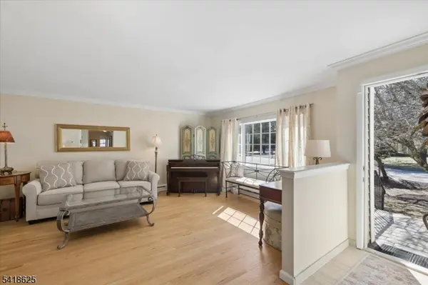 629 Pulis Ave, Mahwah Twp., NJ 07430