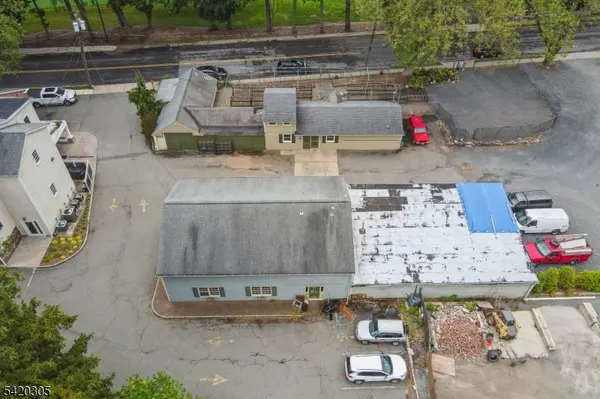 1 Pierson Rd, Maplewood Twp., NJ 07040