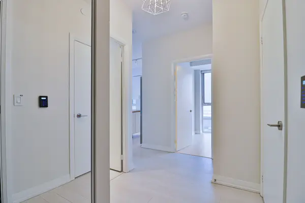 55 Ann O'reilly RD #723, Toronto C15, ON M2J 0E1