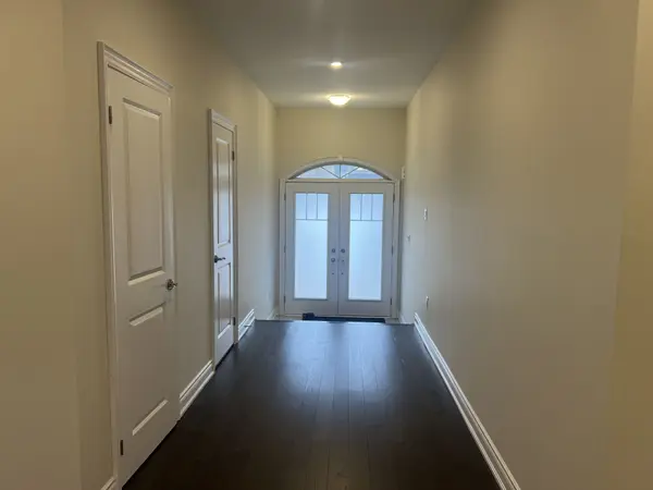 26 Mac Campbell WAY, Bradford West Gwillimbury, ON L3Z 4M7