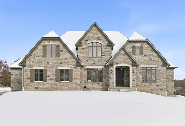 5 PRATO VERDE LN, Hamilton, ON N0B 2K0