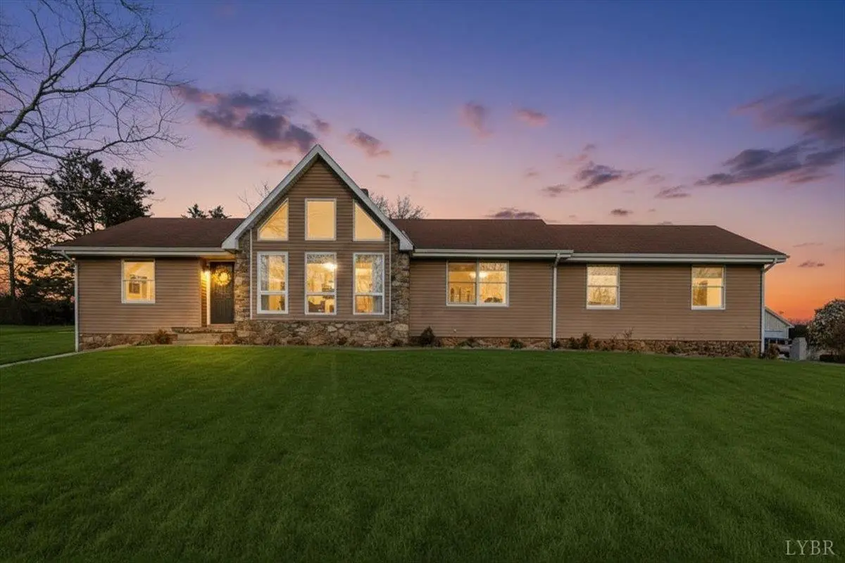 4087 Lowry RD, Goode, VA 24556