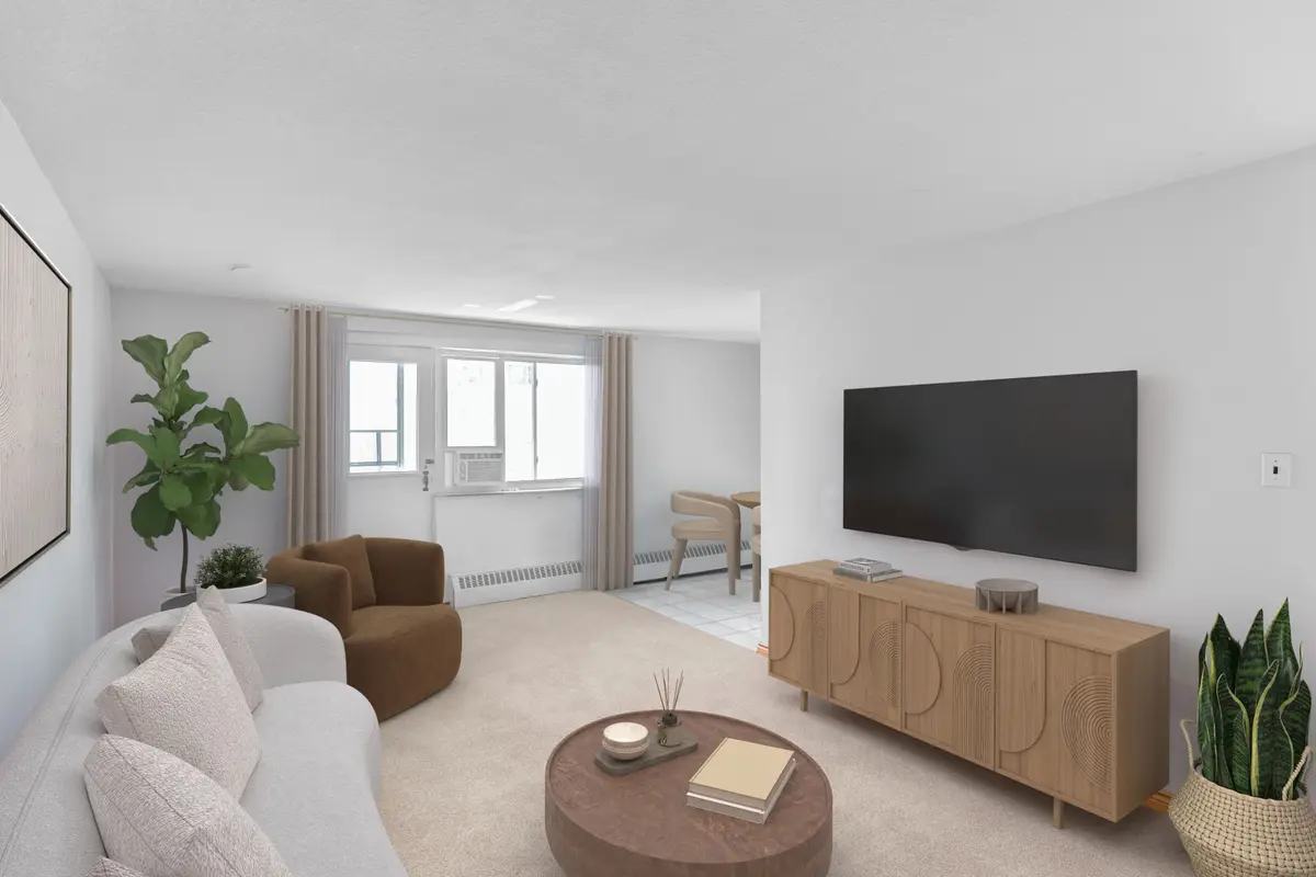 936 Glen ST #312, Oshawa, ON L1J 5Z7