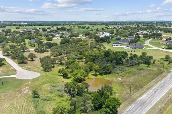 600 Nyoka Bend, Weatherford, TX 76087