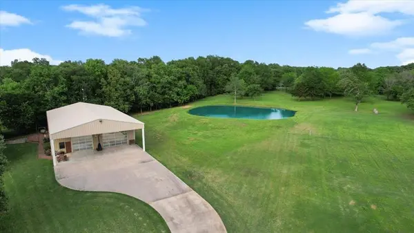 5168 Farm Road 196 N, Paris, TX 75462