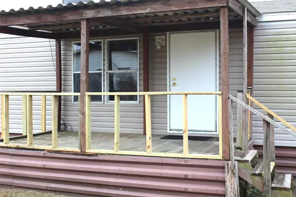 10594 County Road 2138, Kemp, TX 75143