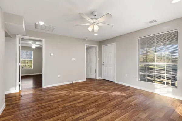 202 S Dunbar Lane, Emory, TX 75440