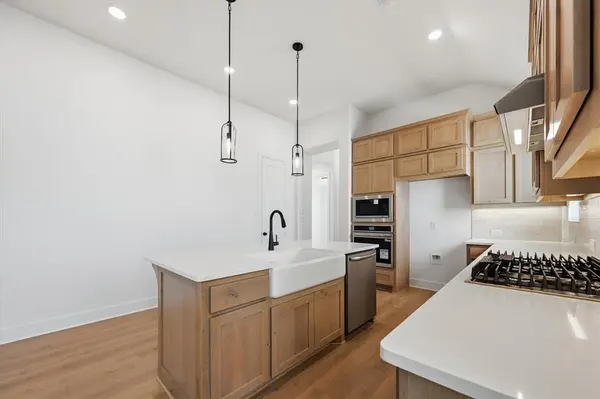 2068 Cuellar Way, Van Alstyne, TX 75495