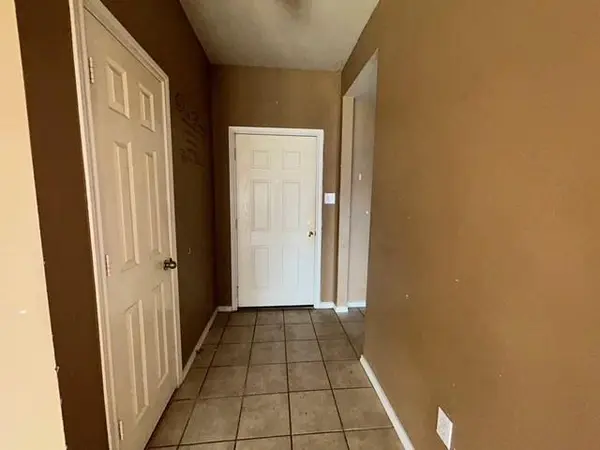 107 Cascade Court, Red Oak, TX 75154