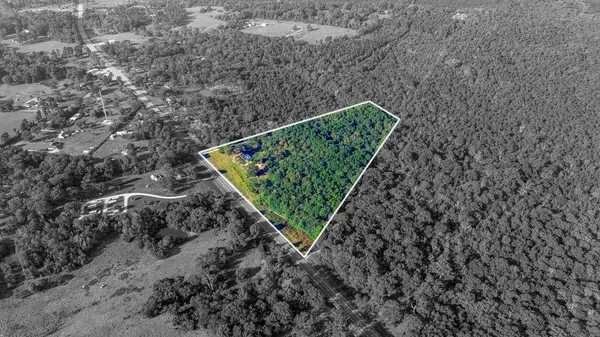 5215 State HWY 7 E, Center, TX 75935