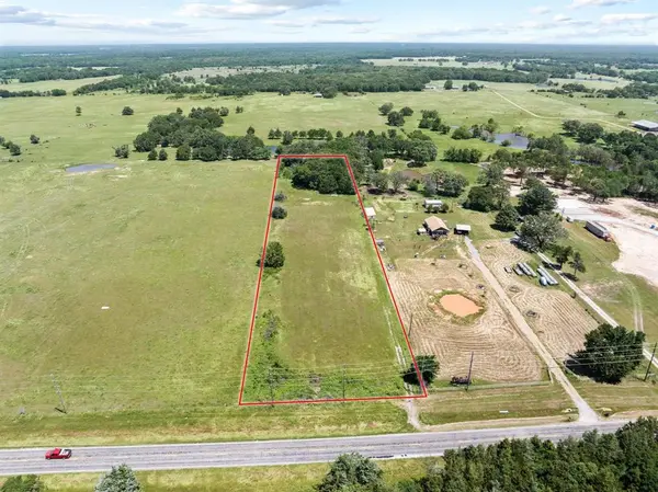 7203 E Fm 1396, Telephone, TX 75488