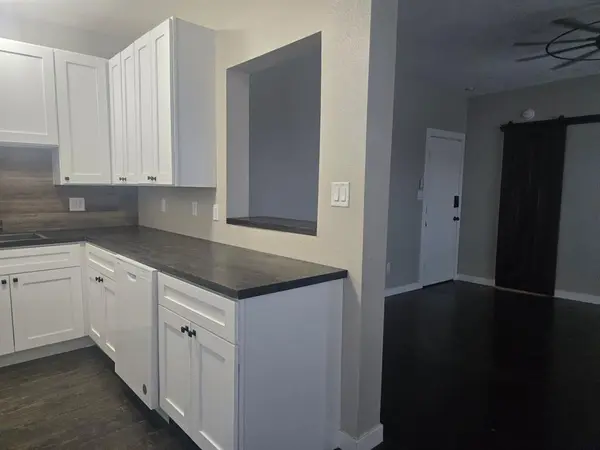 707 NW 4th Avenue #202, Mineral Wells, TX 76067