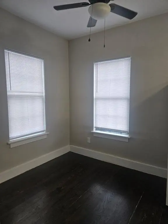 707 NW 4th Avenue #202, Mineral Wells, TX 76067