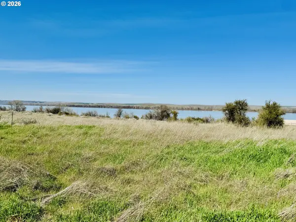 74969 WASHINGTON LN, Irrigon, OR 97844