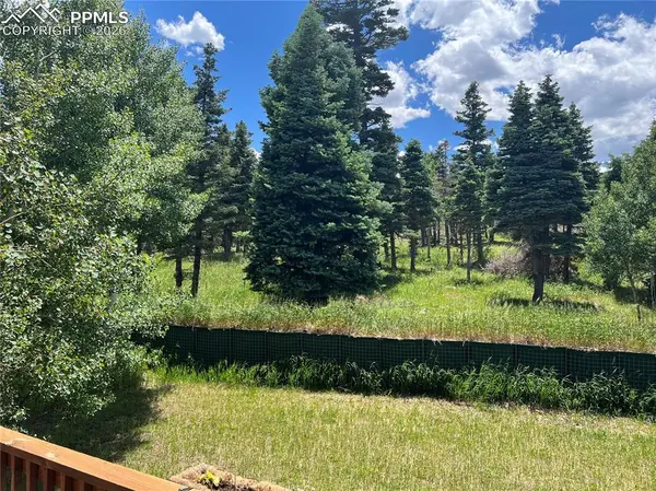 87 Thompson RD, La Veta, CO 81055