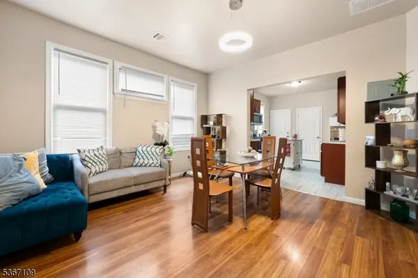 78 Willoughby St, Newark City, NJ 07112