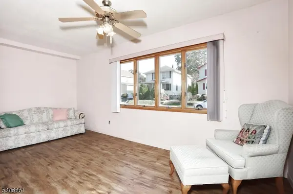 128 9Th Ave, Hawthorne Boro, NJ 07506