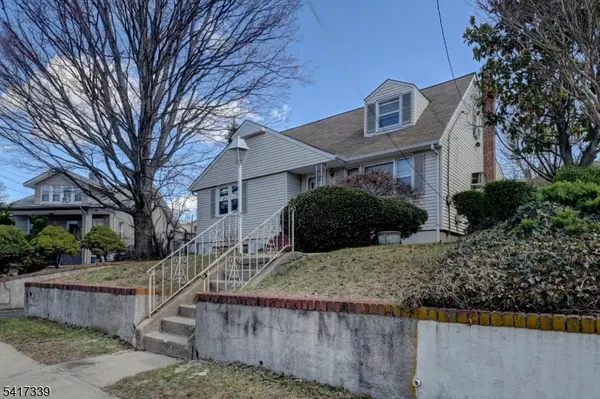 274 Gaston Ave, Garfield City, NJ 07026