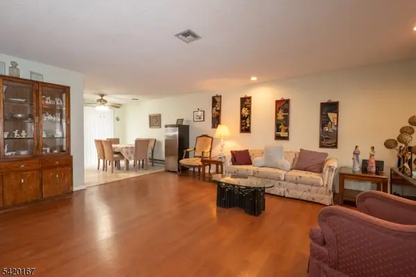 264B Crosse Dr #B, Monroe Twp., NJ 08831