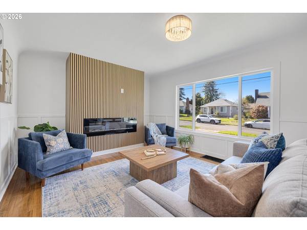 5818 NE 35TH PL, Portland, OR 97211