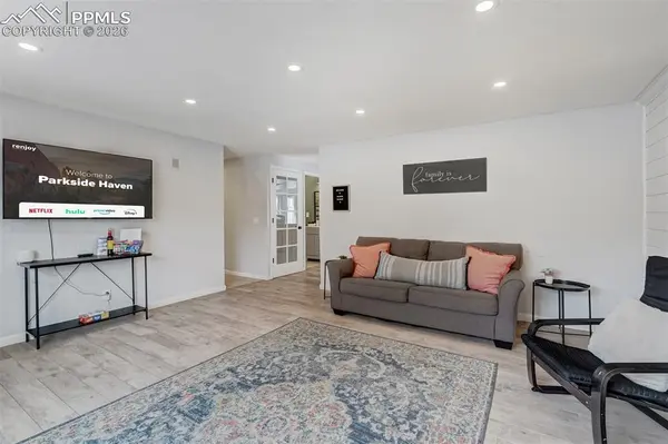 244 Mitchell AVE, Monument, CO 80132