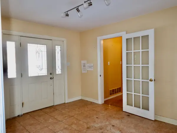 7709 Smith BLVD, Georgina, ON L0E 1N0