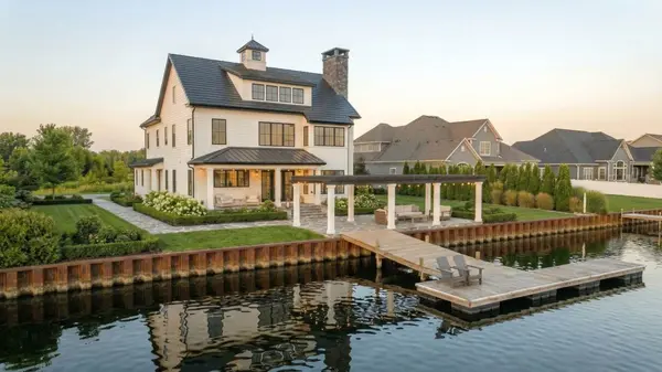 47 Dock LN, Tay, ON L0K 1R0