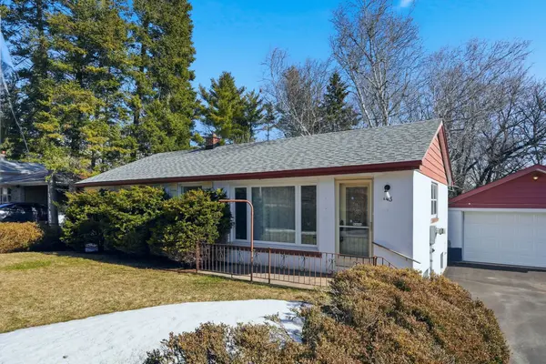 143 Confederation ST, Halton Hills, ON L7G 3S3